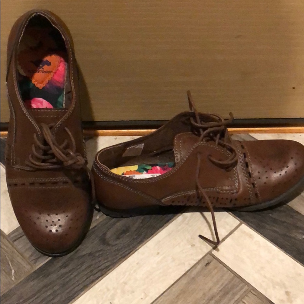 Shoes